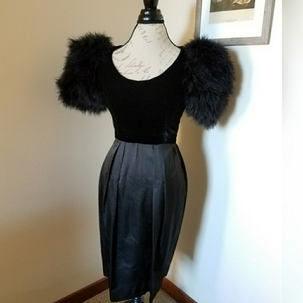 NYGW Vintage Bill Blass Black Maribou Fur Dress